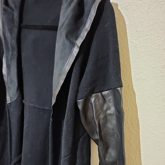 Blank NYC Black Jacket with Leather Accents - Picture 4 of 9